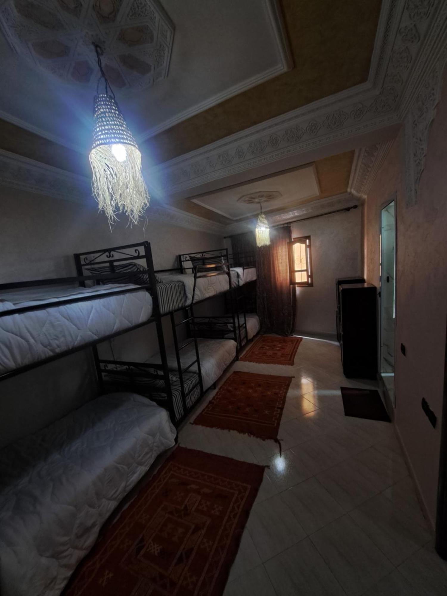 Mira Guest House Taghazout Esterno foto