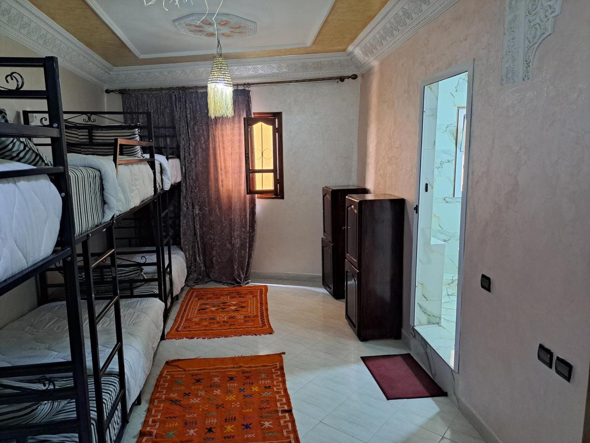 Mira Guest House Taghazout Esterno foto