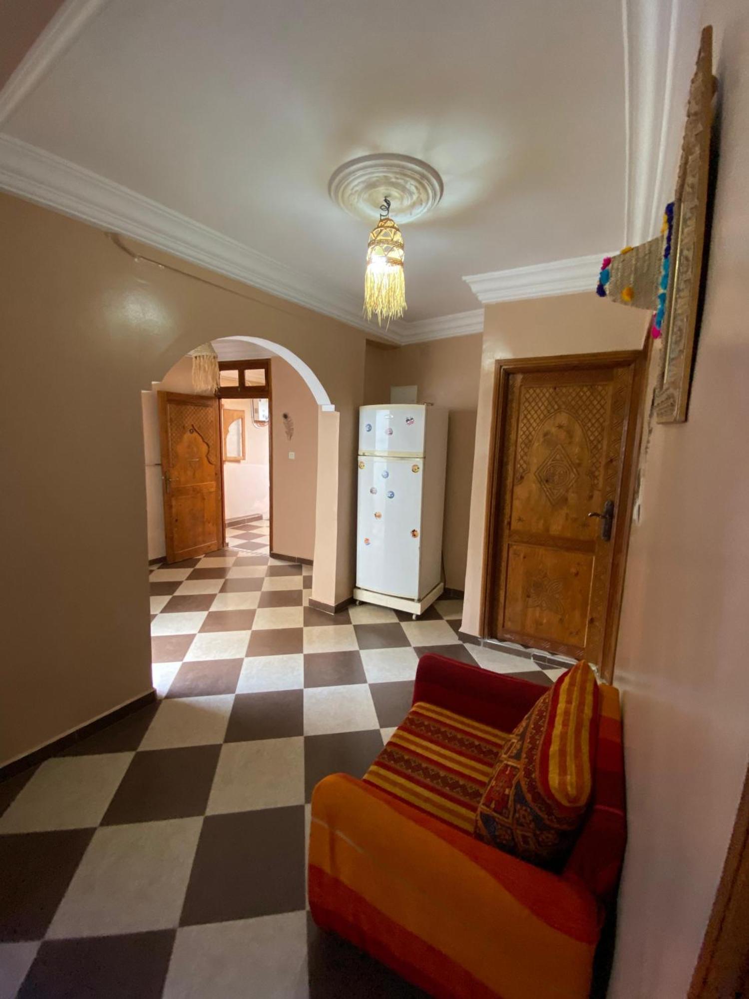 Mira Guest House Taghazout Esterno foto