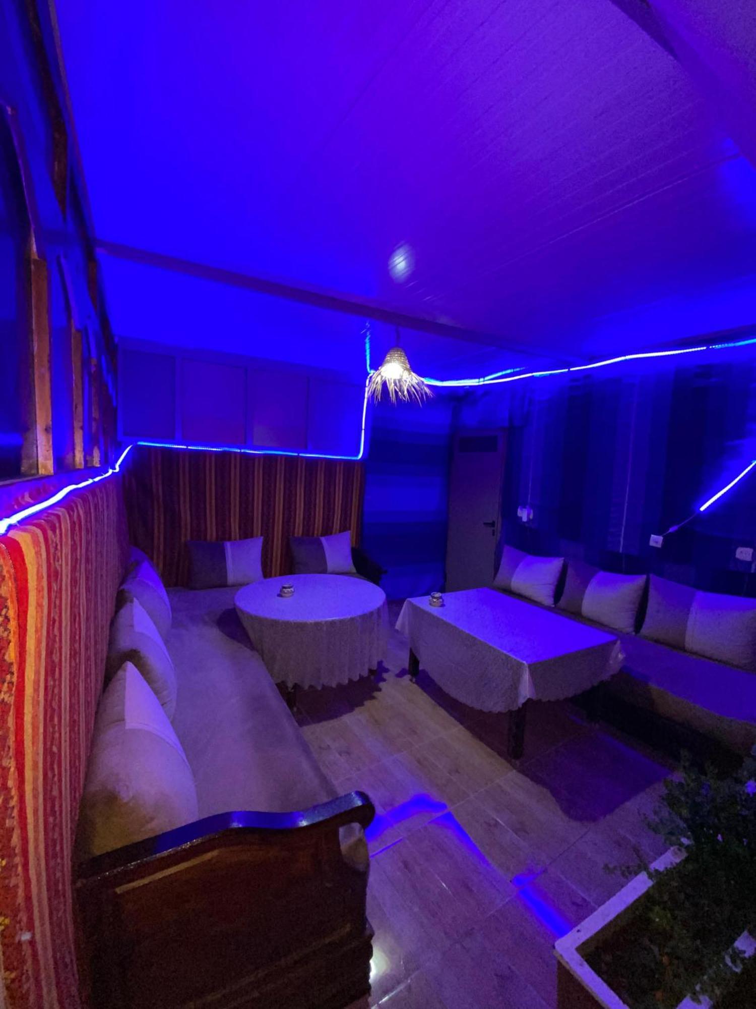 Mira Guest House Taghazout Esterno foto