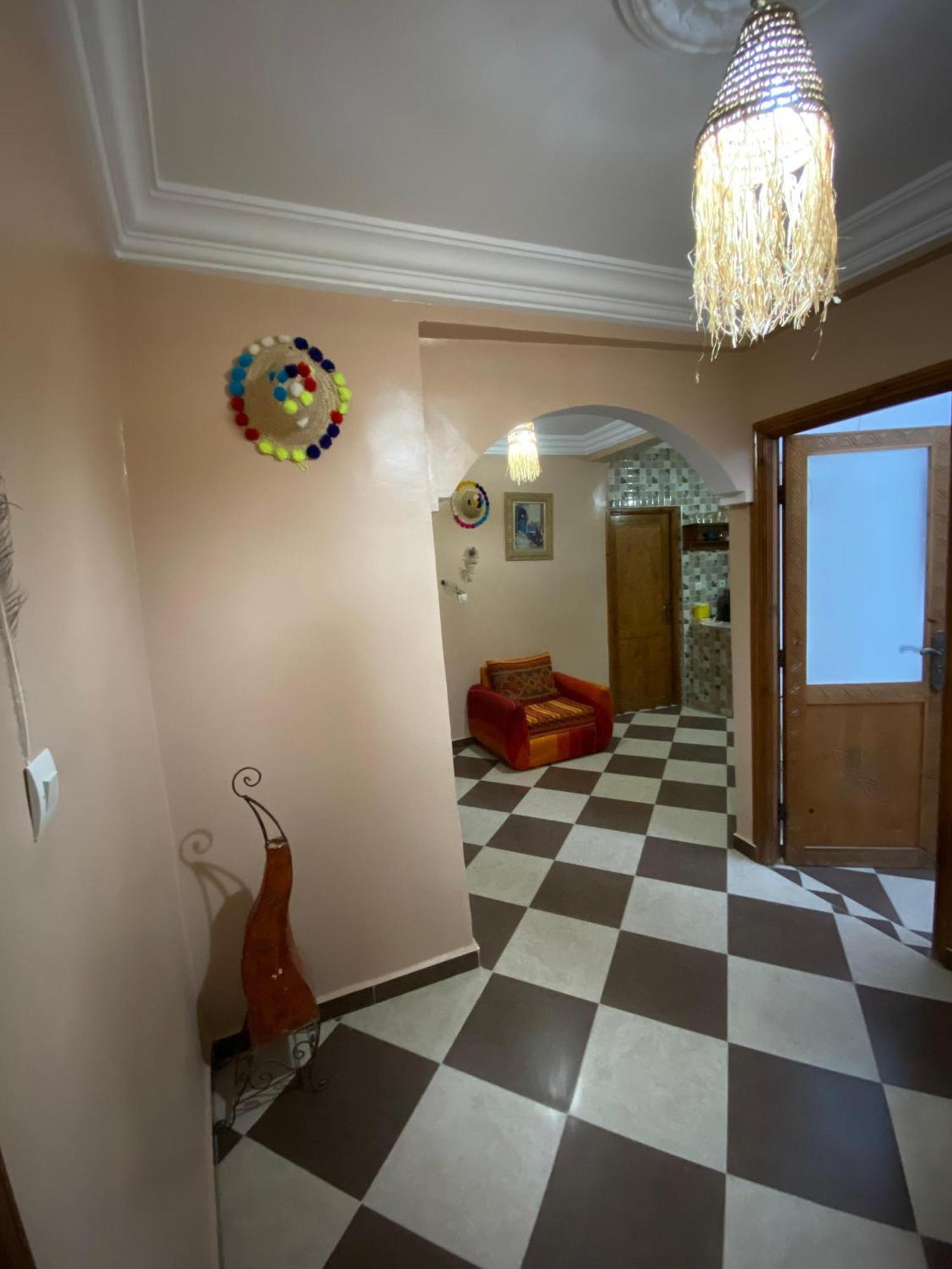 Mira Guest House Taghazout Esterno foto