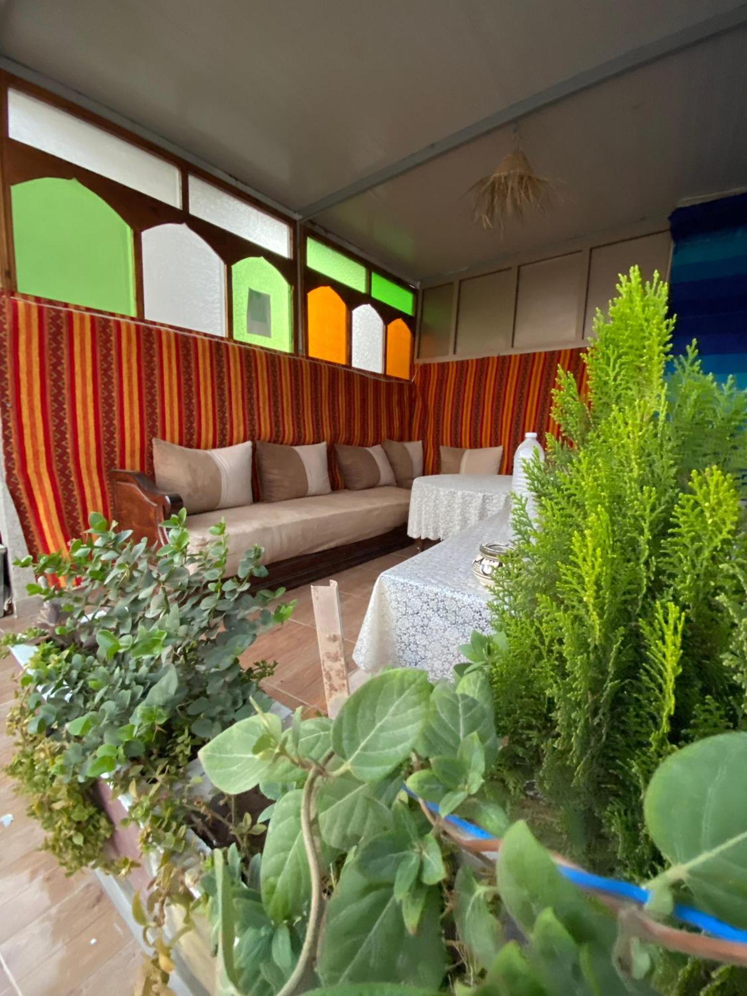 Mira Guest House Taghazout Esterno foto